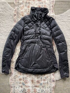 lululemon athletica Down For A Run Black Quilted Half-Zip Pullover Jacket